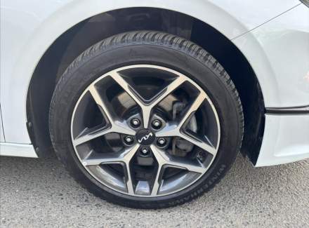 Kia - Cee'd