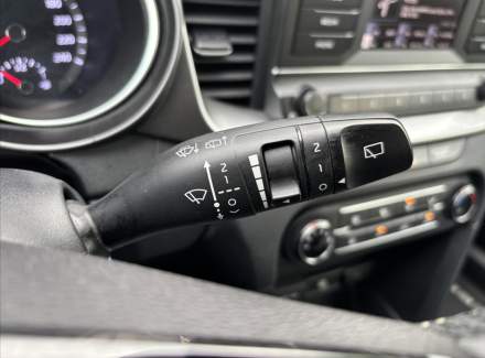 Kia - Cee'd
