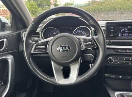 Kia - Cee'd
