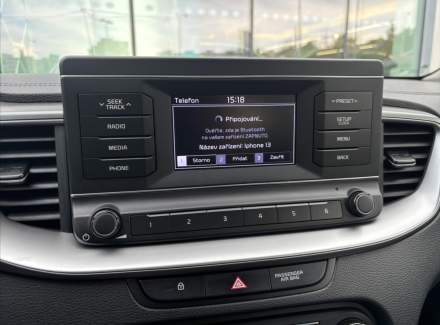 Kia - Cee'd