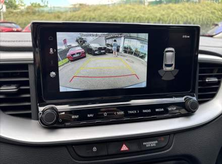 Kia - Cee'd
