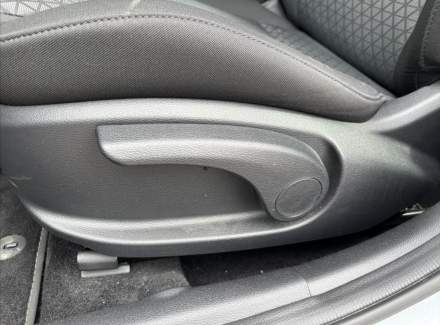 Kia - Cee'd