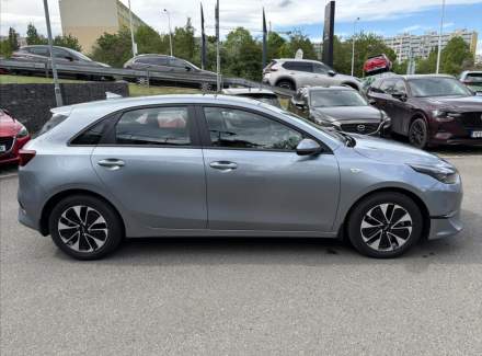Kia - Cee'd