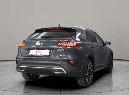 Kia - XCeed