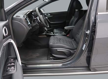 Kia - XCeed
