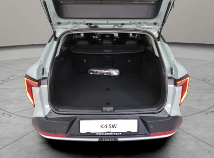 Kia - K4