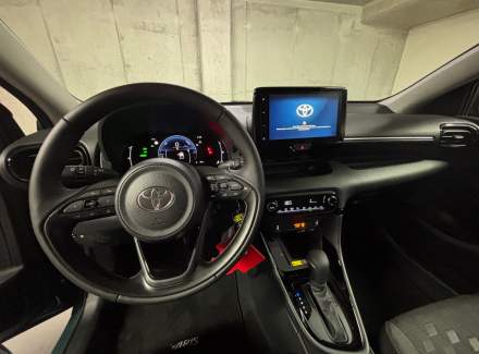 Toyota - Yaris