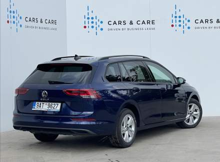 Volkswagen - Golf