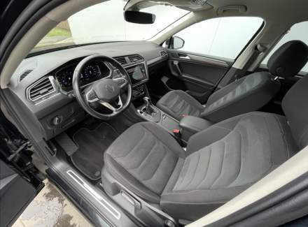 Volkswagen - Tiguan