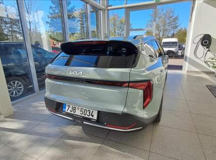 Kia - Avella