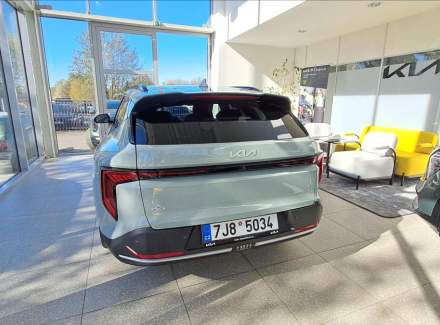 Kia - Avella