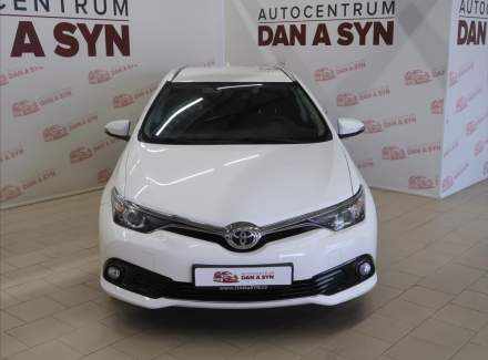 Toyota - Auris