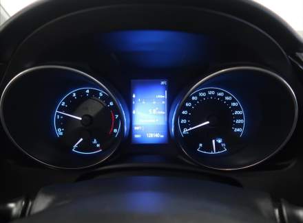 Toyota - Auris