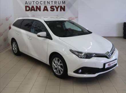 Toyota - Auris