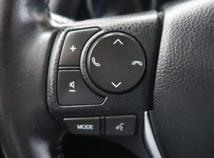 Toyota - Auris