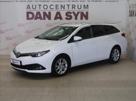 Toyota - Auris