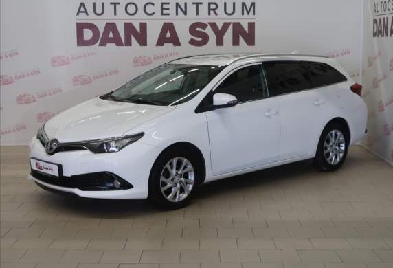 Toyota - Auris