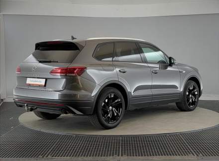 Volkswagen - Touareg