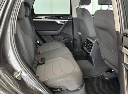 Volkswagen - Touareg