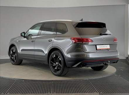 Volkswagen - Touareg