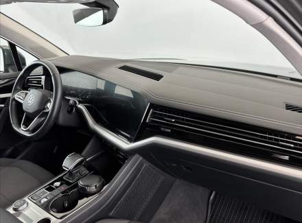 Volkswagen - Touareg