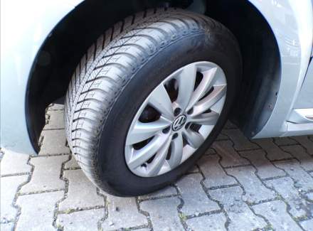Volkswagen - Beetle
