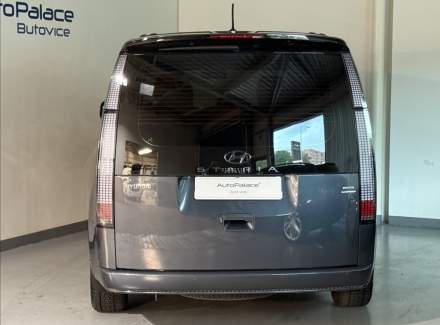 Hyundai - Staria
