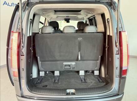 Hyundai - Staria