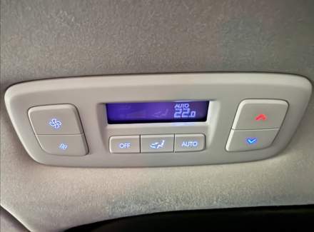 Hyundai - Staria