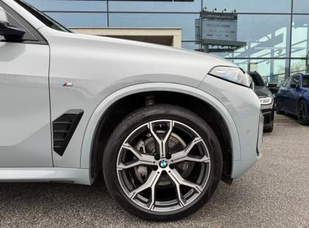 BMW - X5