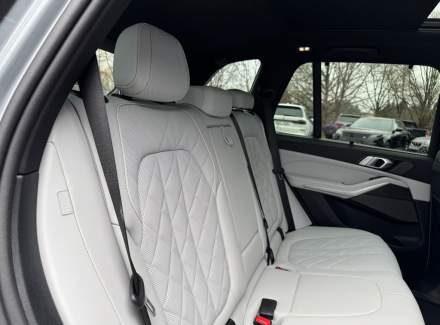 BMW - X5