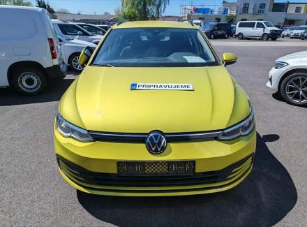 Volkswagen - Golf