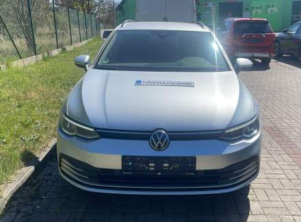 Volkswagen - Golf