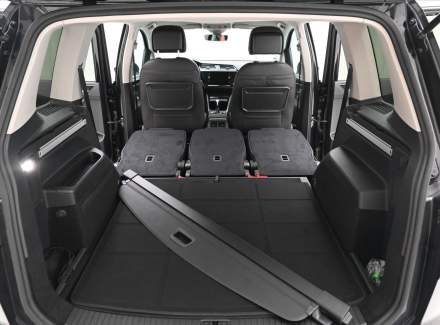 Volkswagen - Touran