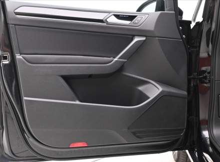 Volkswagen - Touran