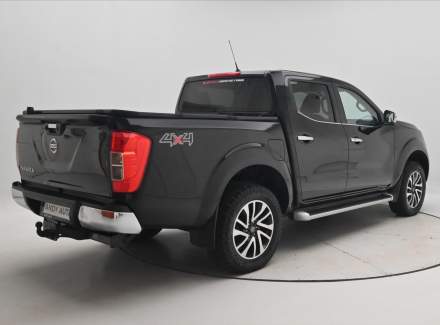 Nissan - Navara