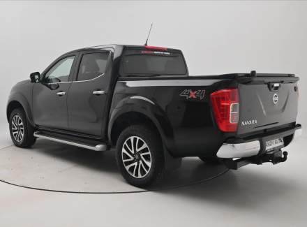 Nissan - Navara