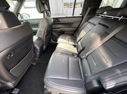 Hyundai - Santa FE
