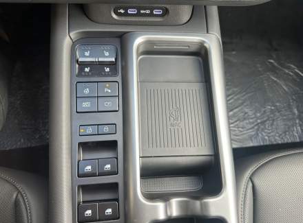Hyundai - IONIQ 5