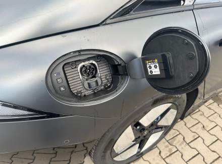 Hyundai - IONIQ 5