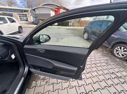 Hyundai - IONIQ 5