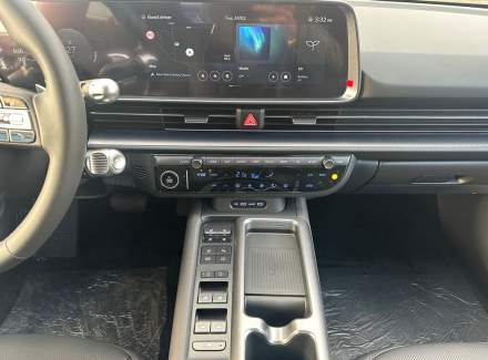 Hyundai - IONIQ 5
