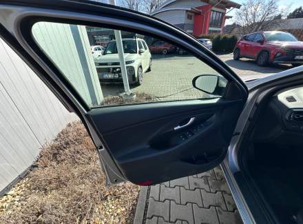Hyundai - i30