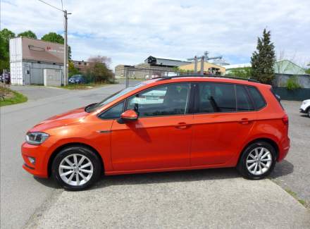 Volkswagen - Golf