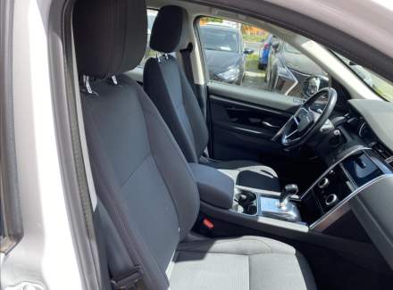 Land Rover - Discovery Sport
