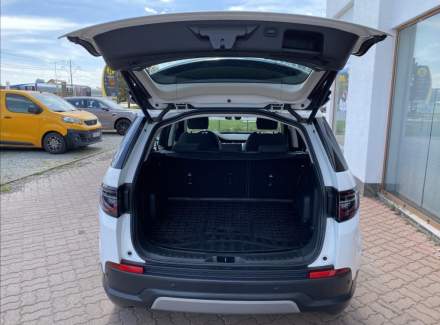 Land Rover - Discovery Sport