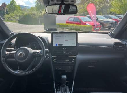 Toyota - Yaris Cross