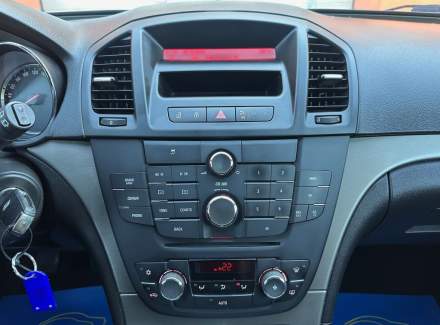 Opel - Insignia
