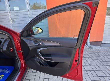 Opel - Insignia