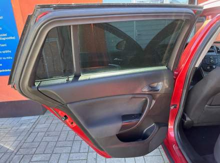 Opel - Insignia